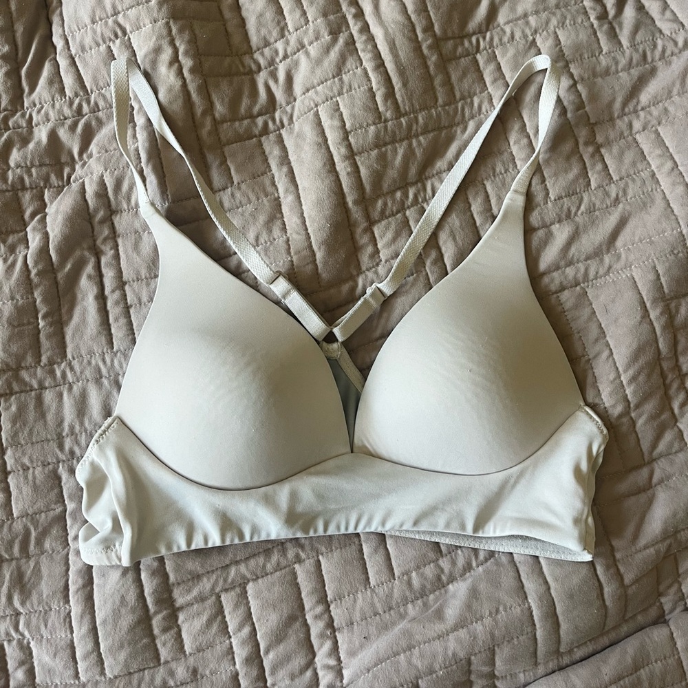 Nude bra